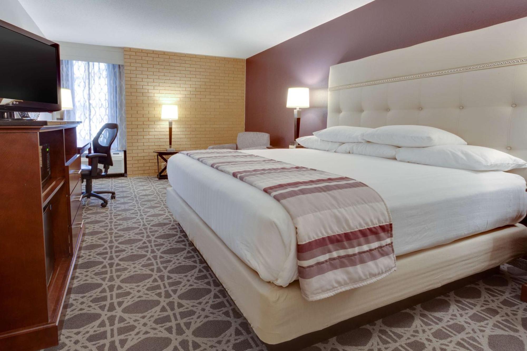 Drury Inn & Suites בסילבר ספרינג מראה חיצוני תמונה